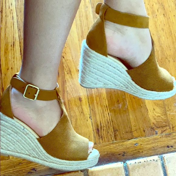 Tan Espadrille Wedges - Picture 1 of 6